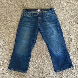 Lucky brand classic fit crop size 31